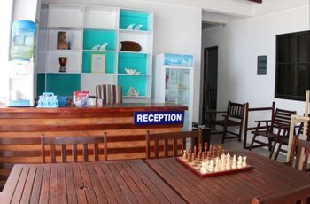 Cokes Surf Camp Hotel Thulusdhoo ภายนอก รูปภาพ